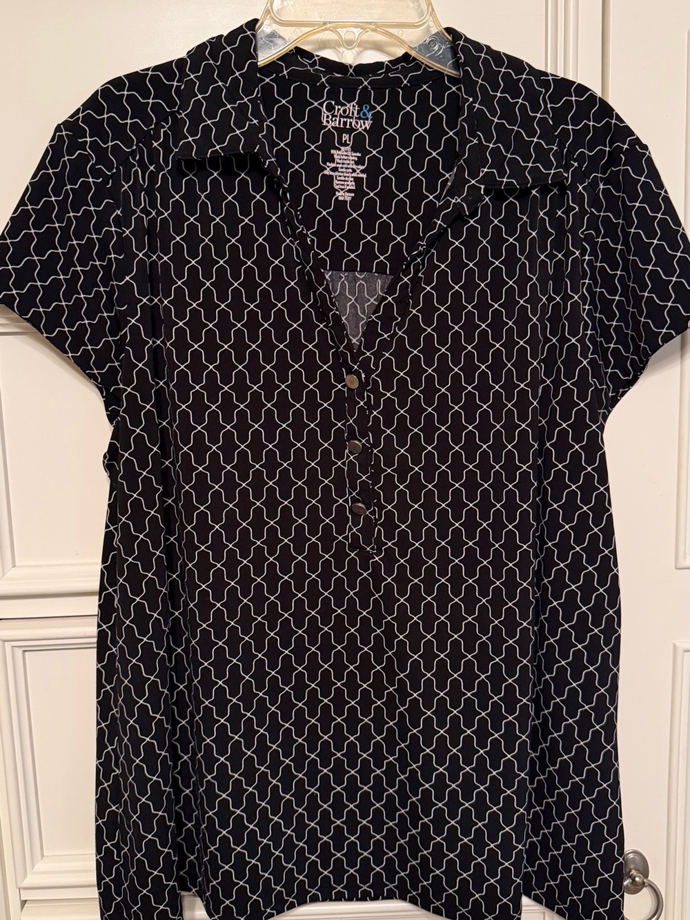 croft & barrow Black Geometric-Print Short Sleeve V-Neck Tunic